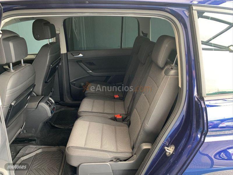 Volkswagen Touran Edition 1.6 TDI CR 110CV BMT de 2016 con 99.000 Km por 18.900 EUR. en Pontevedra