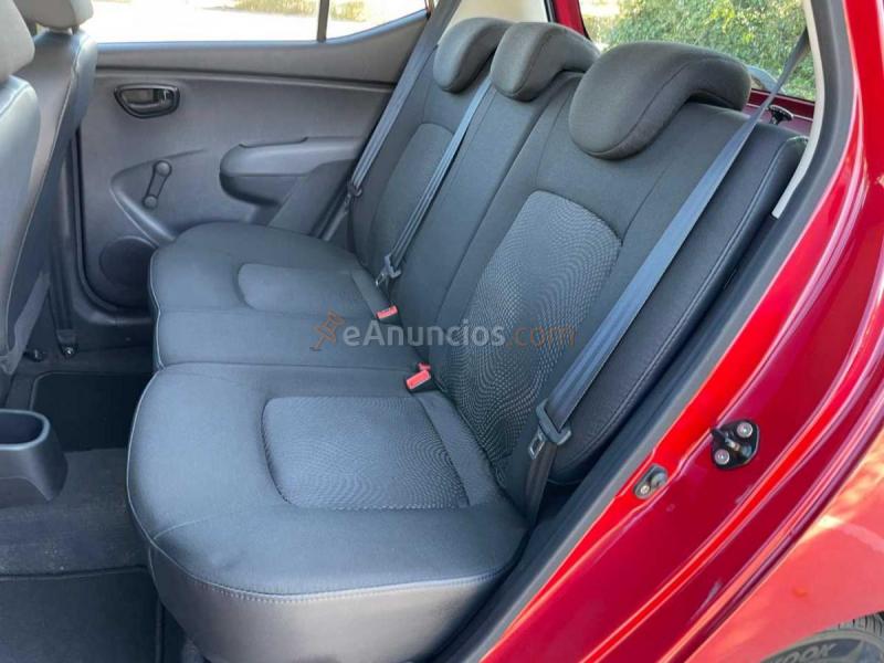 Hyundai i10 Classic 1.1 69cv. *13.000 km* *2012* *Nacional* *137€mes* 