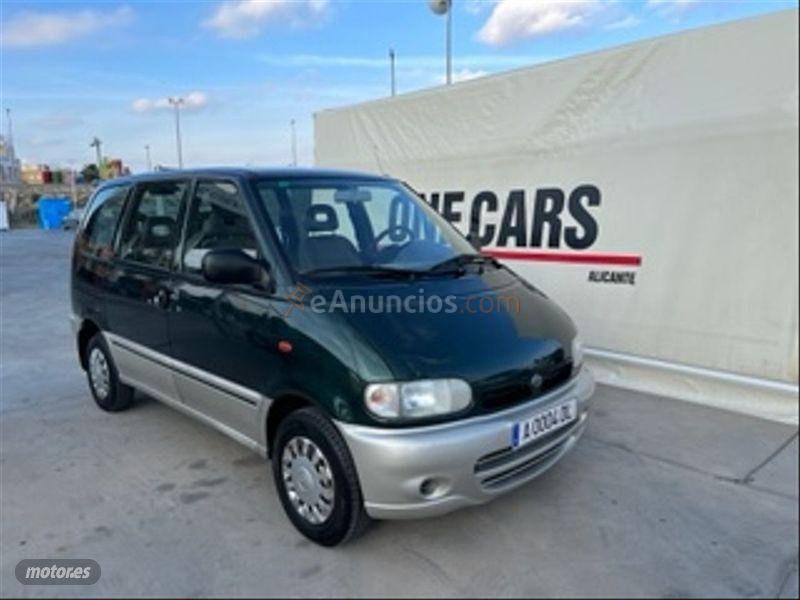 Nissan Serena 2.3D INVITATION de 1998 con 180.000 Km por 3.550 EUR. en Malaga