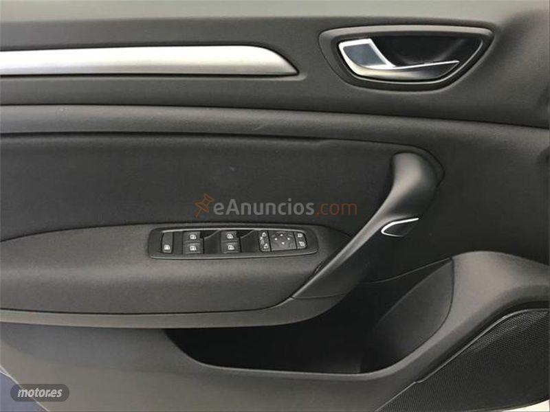 Renault Megane ST. Intens ETECH Hibrido ench. 117kW de 2020 con 7.368 Km por 25.700 EUR. en Barcelona