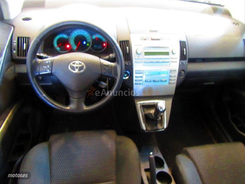 Toyota Corolla Verso 2.2 D4D 136cv Sol de 2008 con 415.612 Km por 2.190 EUR. en Toledo