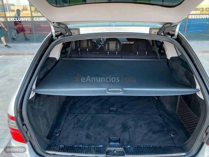 Mercedes Clase E E 220 CDI Elegance Estate de 2009 con 250.000 Km por 7.999 EUR. en Madrid