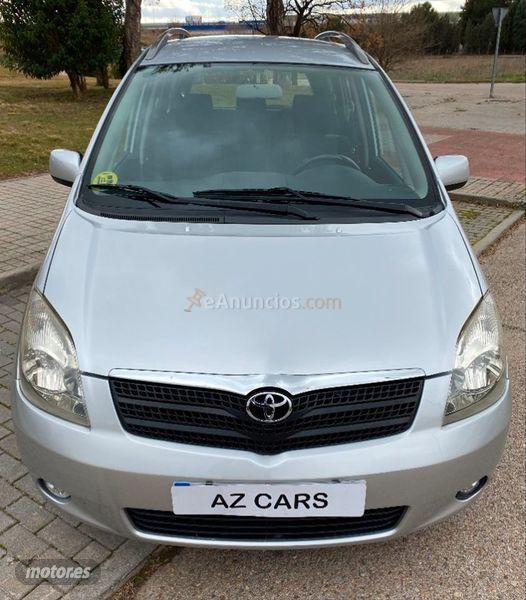 Toyota Corolla Verso 1.8 VVTi Sol MMT de 2004 con 164.135 Km por 3.990 EUR. en Madrid