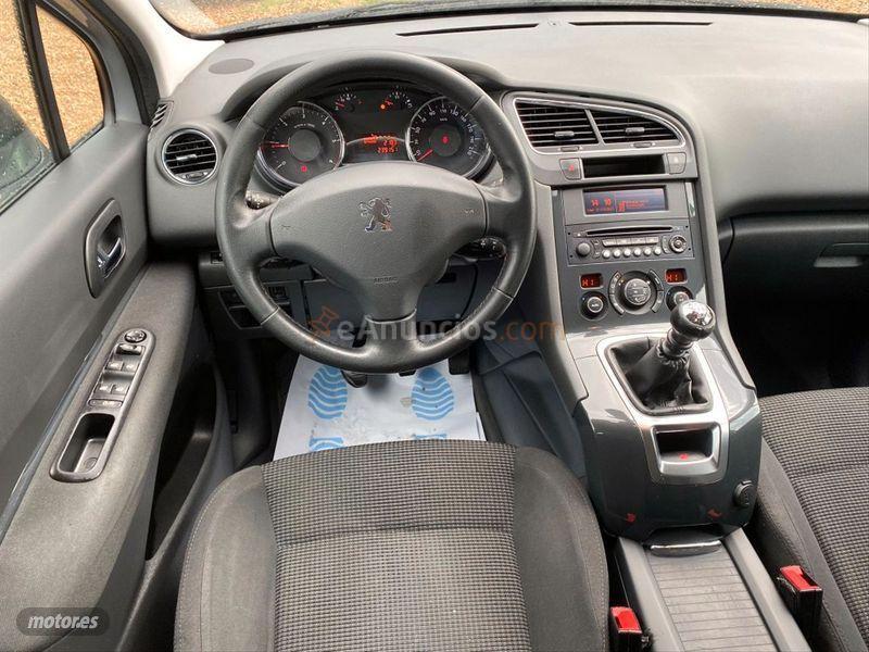 Peugeot 5008 Active 2.0 HDI 150 FAP de 2012 con 239.151 Km por 8.900 EUR. en Badajoz