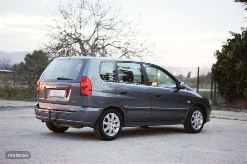 Mitsubishi Space star 1.9 DID Plus de 2006 con 225.800 Km por 2.200 EUR. en Murcia