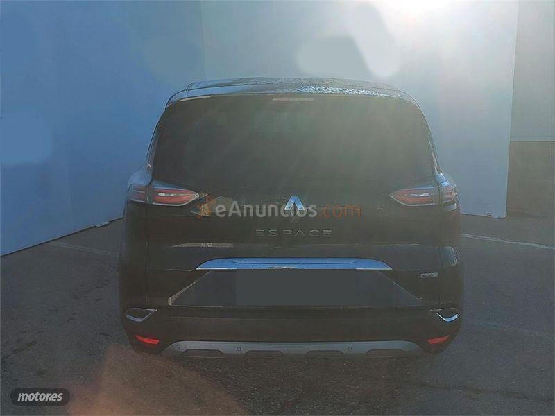 Renault Espace Zen Energy dCi 96kW 130CV de 2017 con 136.249 Km por 18.200 EUR. en Badajoz
