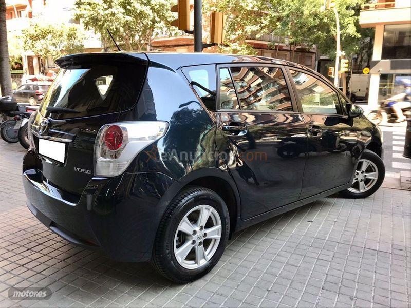Toyota Verso 130 Active 7pl. de 2013 con 125.000 Km por 10.995 EUR. en Barcelona