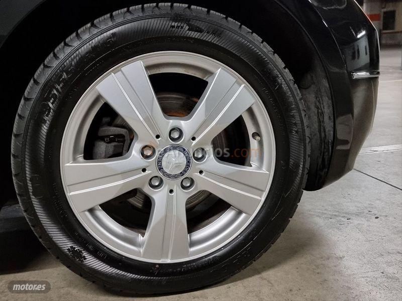 Mercedes Clase A A 160 BE de 2010 con 198.000 Km por 6.450 EUR. en Madrid