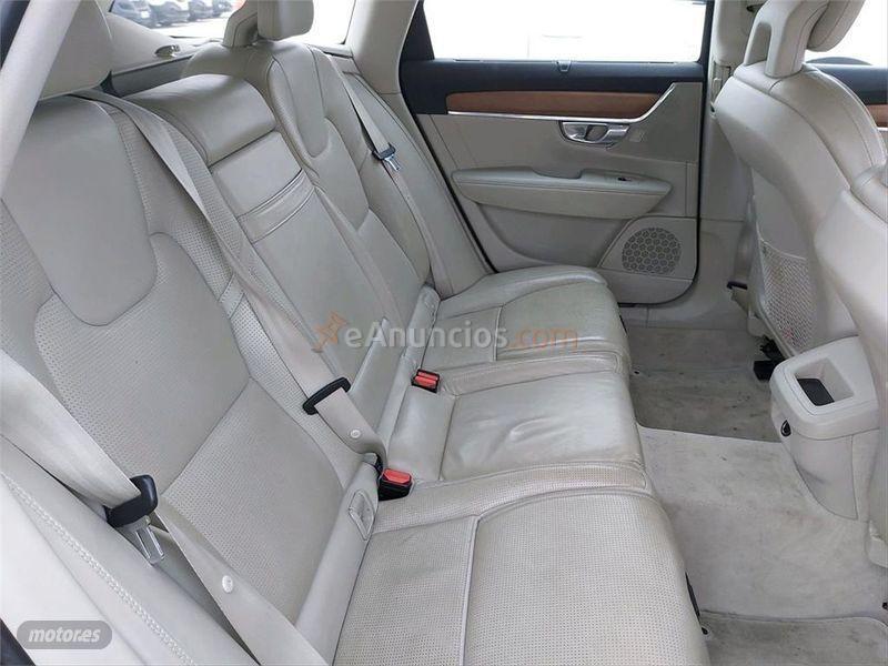 Volvo V 90 2.0 T5 Inscription Auto de 2017 con 122.463 Km por 27.500 EUR. en Sevilla