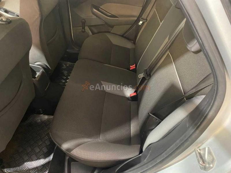 Ford Focus 1.6 125cv gasolina trend 