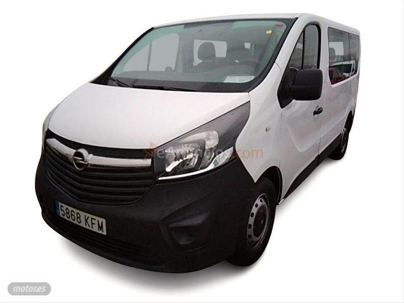 Opel Vivaro 1.6 CDTI SS 92kW L1 2.7t Combi Plus9 de 2018 con 140.000 Km por 20.999 EUR. en Malaga