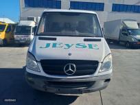 Mercedes Sprinter 516 CDI MEDIO 5.0T de 2011 con 193.000 Km por 5.700 EUR. en Madrid