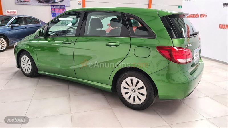 Mercedes Clase B B 180 d de 2017 con 60.000 Km por 16.999 EUR. en Madrid