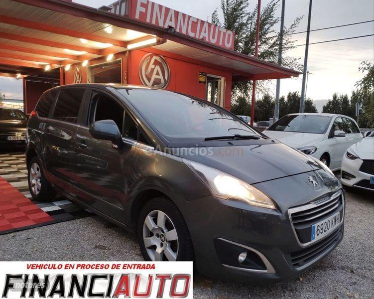 Peugeot 5008 Active 1.6 eHDI 115 FAP ETG6 Blue Lion de 2013 con 80.000 Km por 11.600 EUR. en Madrid