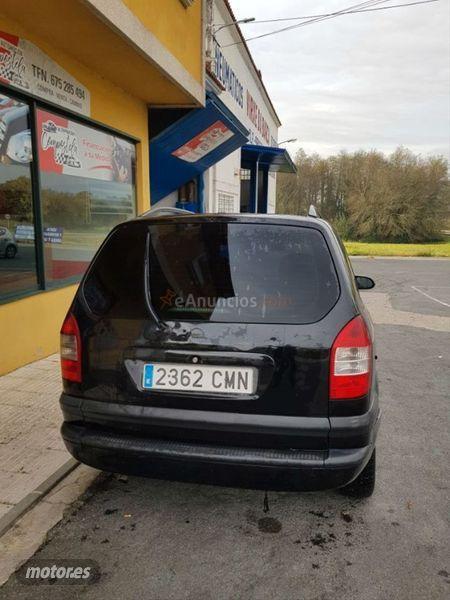 Opel Zafira 2.0 Dti 16v Club de 2003 con 242.000 Km por 1.500 EUR. en La Coruna