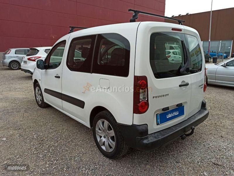 Peugeot Partner Tepee Access 1.6 HDi 75cv de 2013 con 166.000 Km por 6.999 EUR. en Malaga