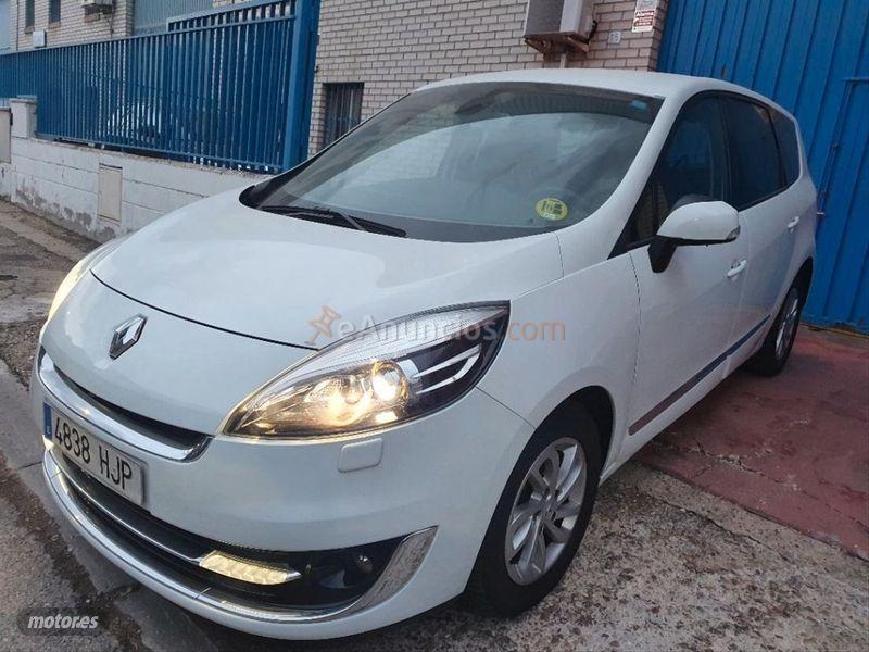 Renault Grand Scenic Dynamique Energy dCi 130 eco2 7p de 2012 con 135.000 Km por 11.999 EUR. en Madrid