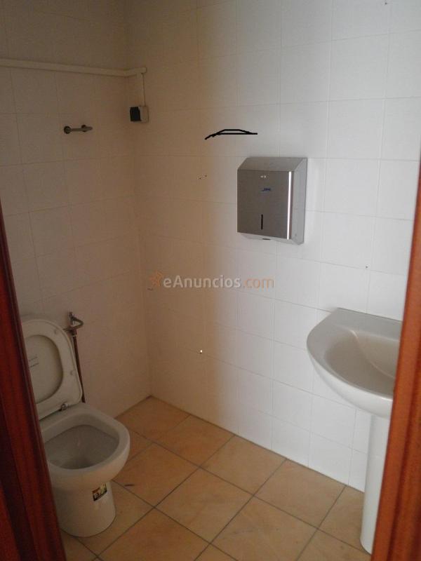 Alquilo Local Comercial