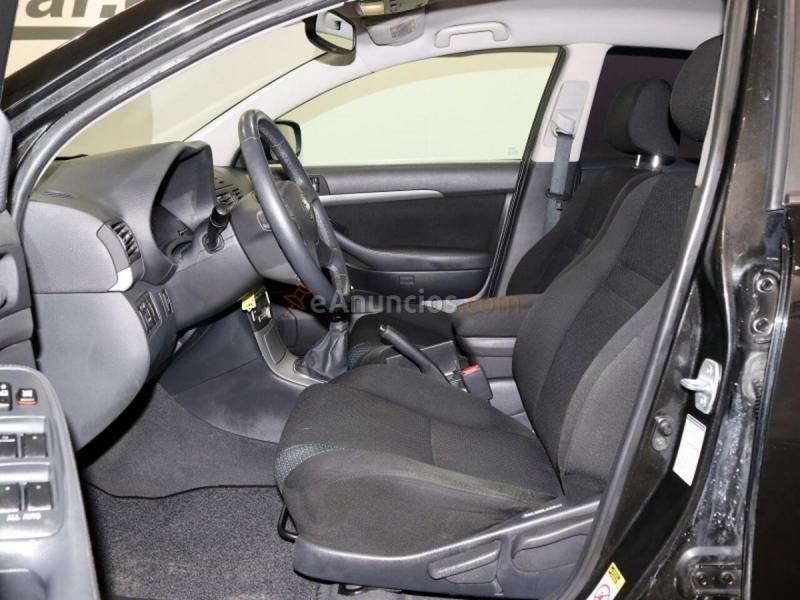 Toyota Avensis 2.0 D-4D Executive 126 CV 