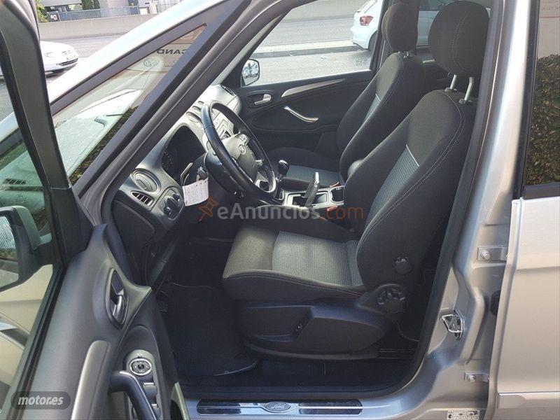 Ford S-Max 2.0 TDCi 140cv Limited Edition de 2015 con 141.000 Km por 14.450 EUR. en Toledo