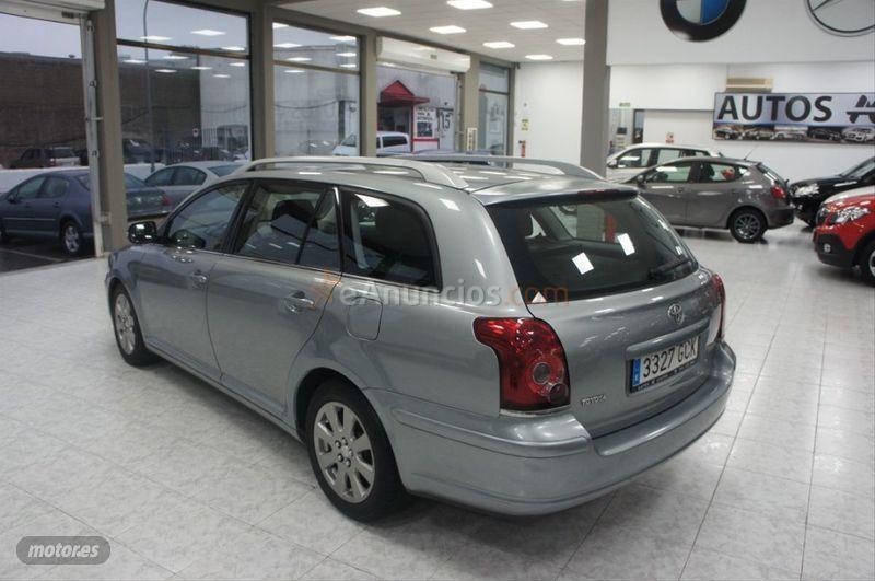 Toyota Avensis 1.8 VVTi Advance Cross Sport de 2008 con 97.000 Km por 5.750 EUR. en Cadiz