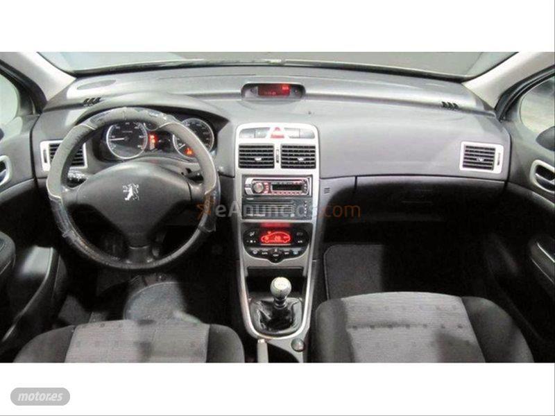 Peugeot 307 Break 2.0 HDi 136 XS de 2005 con 279.000 Km por 2.900 EUR. en Madrid