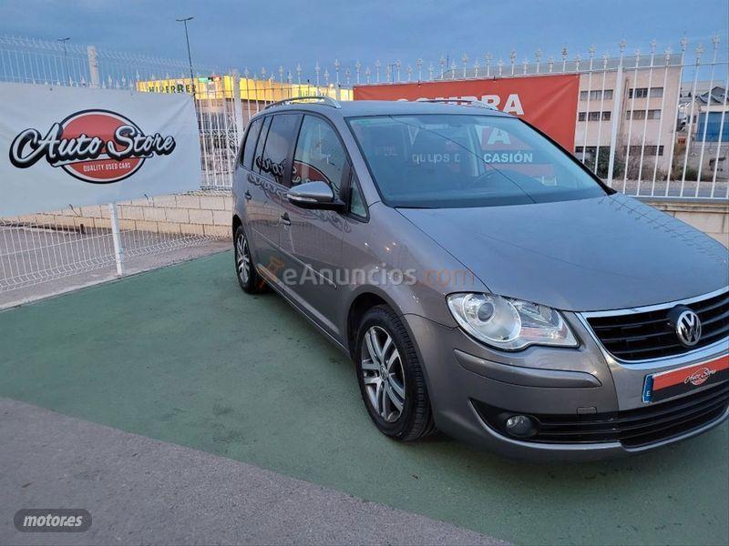 Volkswagen Touran 1.6 TDI 105cv Edition de 2010 con 172.000 Km por 8.490 EUR. en Alicante