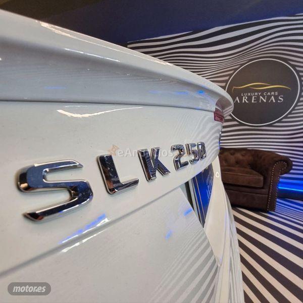 Mercedes Clase SLK SLK 250 BlueEfficiency de 2012 con 233.000 Km por 20.900 EUR. en Sevilla