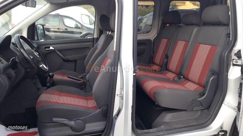Volkswagen Caddy Maxi Trendline Edition 1.6TDI 102 BMT 7p de 2013 con 130.000 Km por 11.500 EUR. en Murcia
