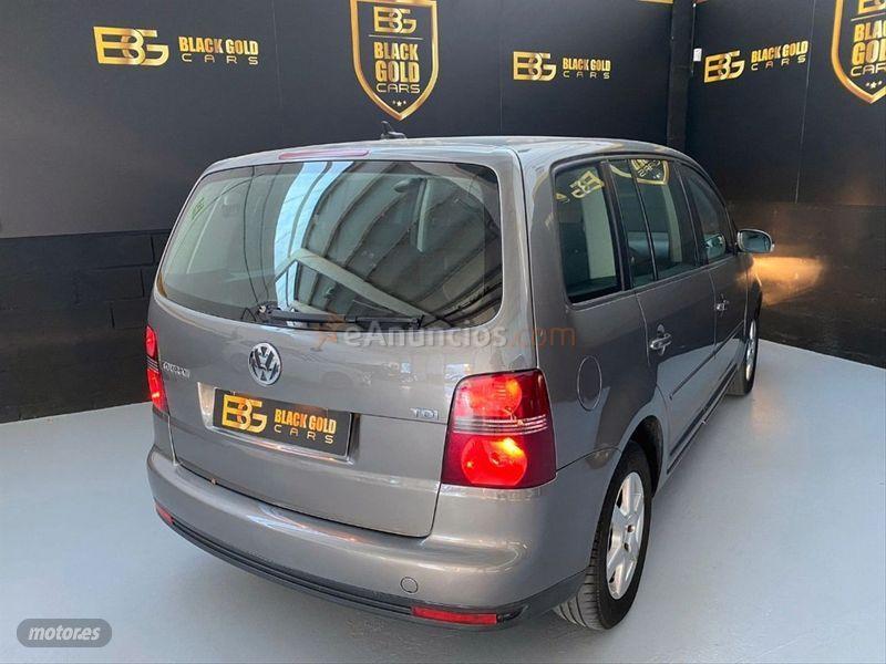 Volkswagen Touran 1.9 TDI 105cv Edition de 2008 con 233.000 Km por 6.490 EUR. en Madrid