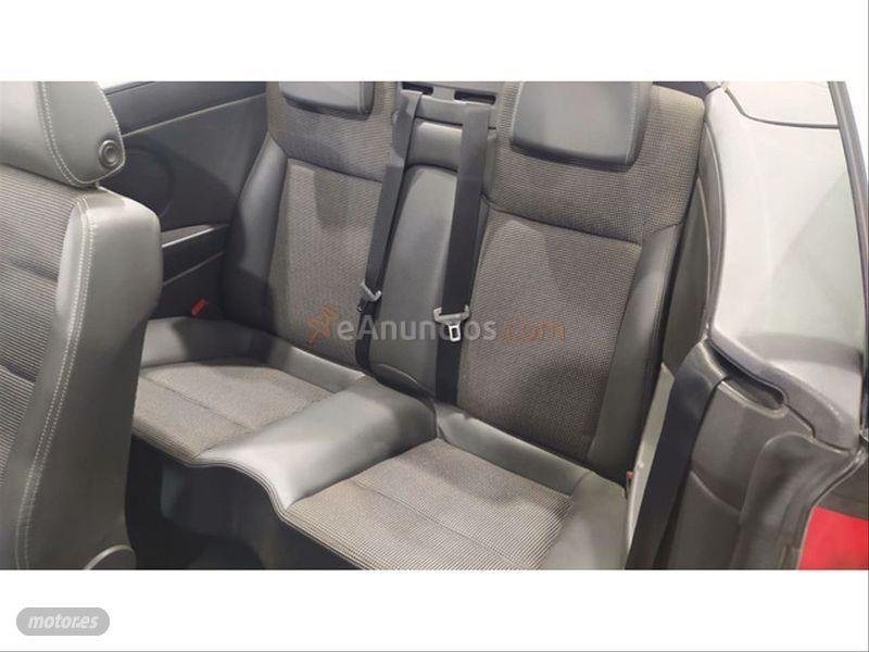 Opel Astra Twin Top 1.9 CDTi Cosmo de 2007 con 169.000 Km por 5.500 EUR. en Madrid