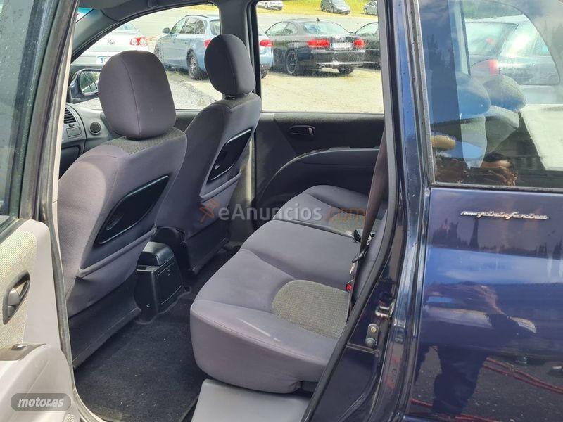 Hyundai Matrix 1.5 CRDi 16v GLS de 2005 con 357.000 Km por 2.200 EUR. en La Coruna