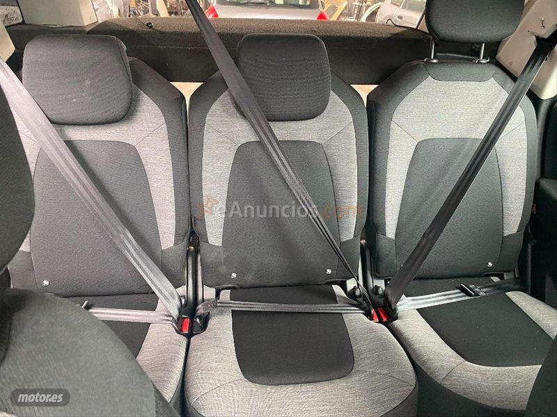 Citroen C4 Picasso BlueHDi 120cv EAT6 Feel de 2015 con 210.600 Km por 3.500 EUR. en Sevilla