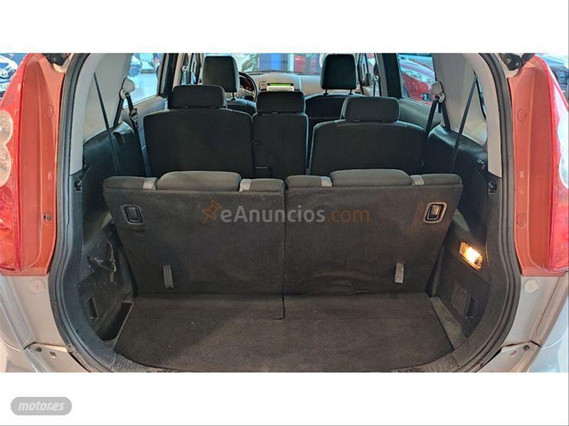 Mazda Mazda5 Active  CRTD de 2006 con 199.000 Km por 5.000 EUR. en Madrid