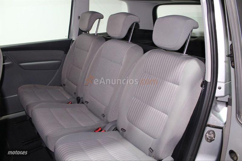 Seat Alhambra 2.0 TDI 140 CV EEcomotive Reference de 2011 con 119.000 Km por 10.290 EUR. en Barcelona