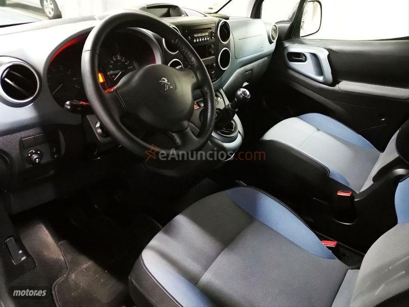 Peugeot Partner Tepee Outdoor 1.6 HDi 115cv FAP Euro 5 de 2014 con 130.000 Km por 12.490 EUR. en Barcelona