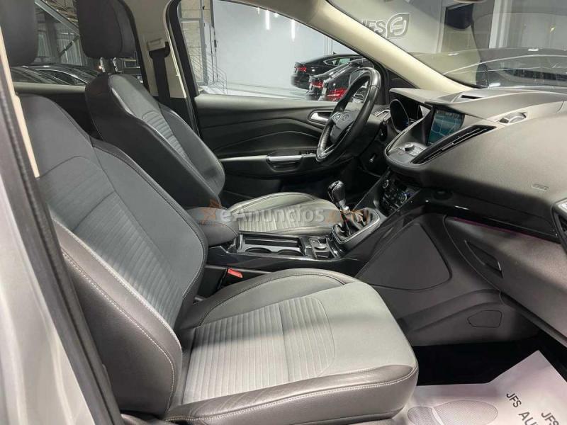 Ford Kuga 1.5 TDCI 120 cv 