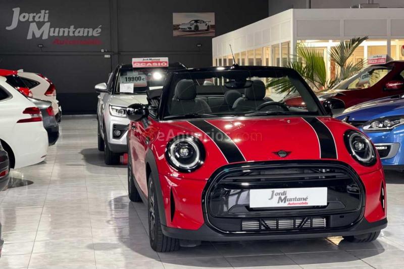 MINI Cabrio COOPER.-1.5I 136CV.- Automático .- Solo 5014KM .-  Garantia oficial Mini 3 años .- COMO NUEVO .-