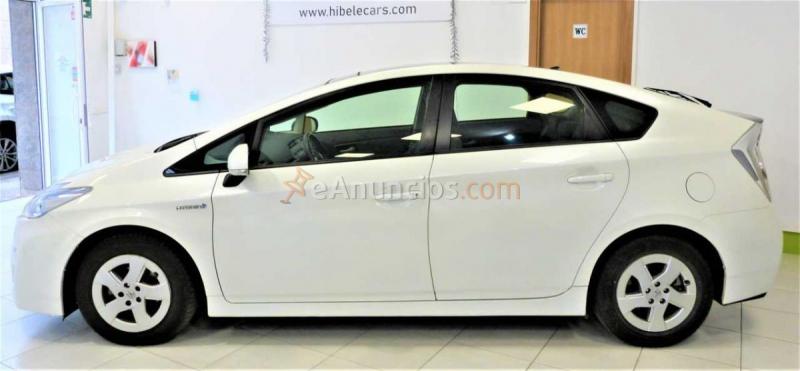 Toyota Prius 1.8 HIBRIDO 