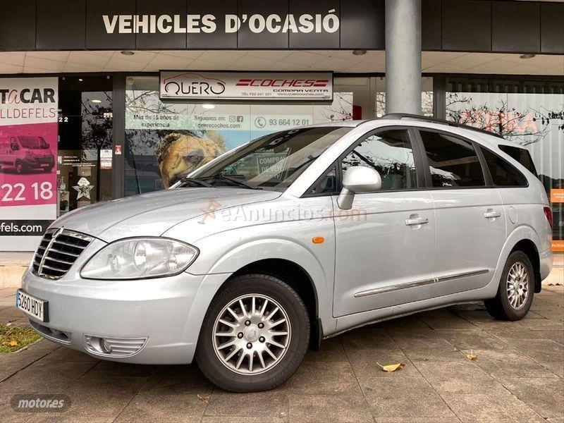 Ssangyong Rodius 270Xdi Premium de 2011 con 142.000 Km por 9.990 EUR. en Barcelona