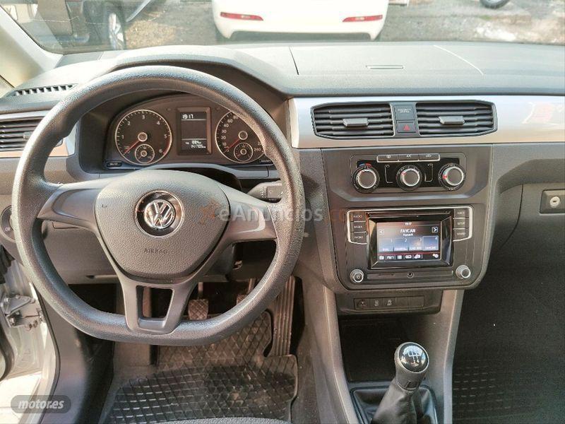 Volkswagen Caddy 1.6 TDI BMT 102CV Trendline Edition de 2015 con 141.000 Km por 11.990 EUR. en Las Palmas