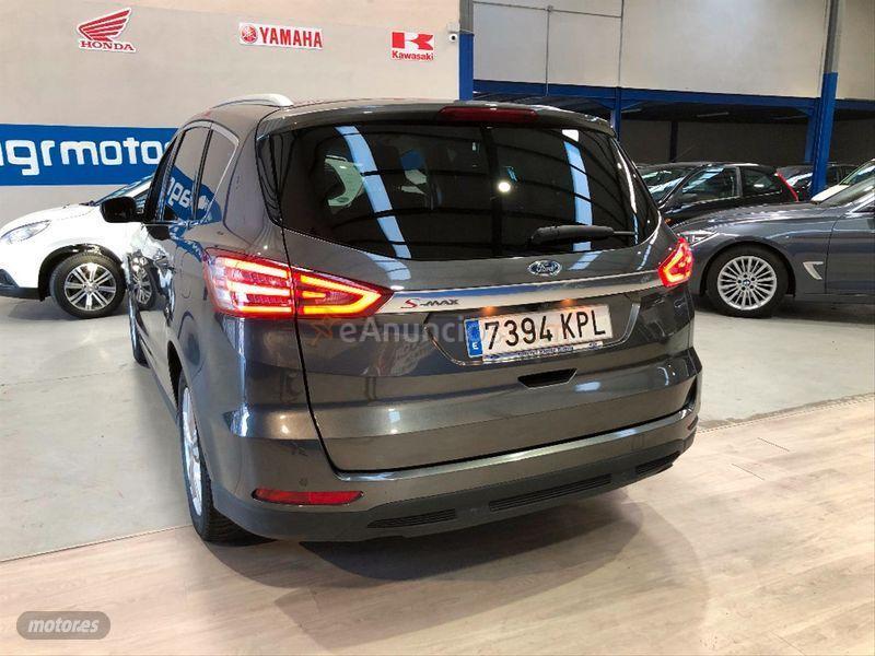 Ford S-Max 2.0 TDCi 110kW 150CV Titanium de 2018 con 198.000 Km por 17.999 EUR. en Salamanca