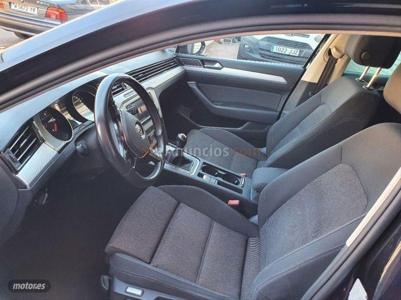 Volkswagen Passat Variant Advance 2.0 TDI 150CV BMT de 2015 con 189.000 Km por 14.999 EUR. en Madrid