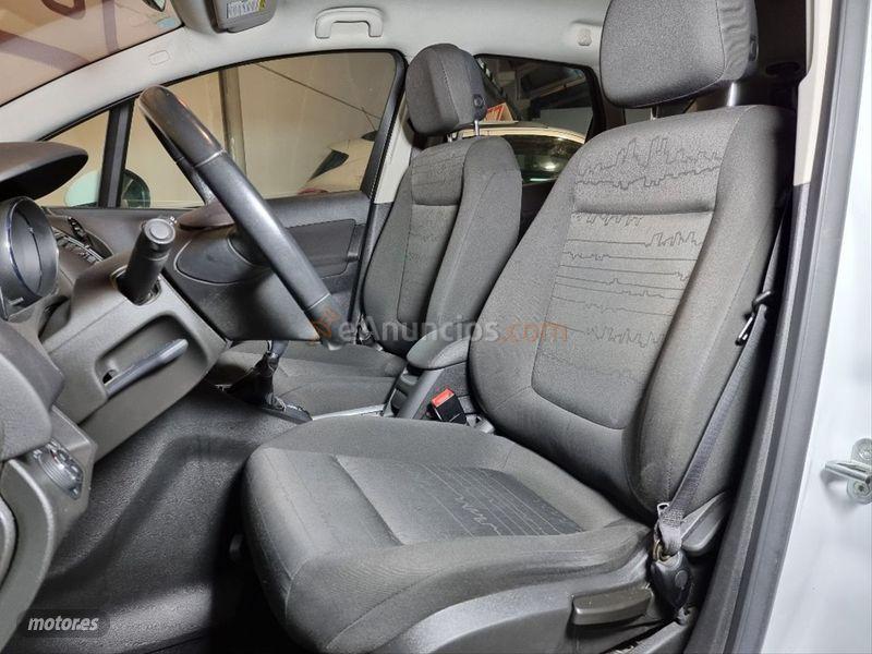 Opel Meriva 1.4 XER Expression de 2011 con 142.779 Km por 5.499 EUR. en Castellon