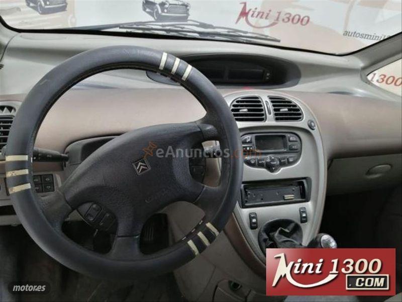 Citroen Xsara Picasso 2.0 HDI Exclusive de 2001 con 165.000 Km por 2.800 EUR. en Malaga