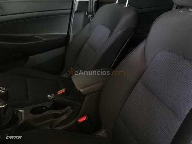 Hyundai Tucson Tucson 1.7CRDI BD Link Sky 4x2 115 de 2017 con 31.153 Km por 22.990 EUR. en Jaen