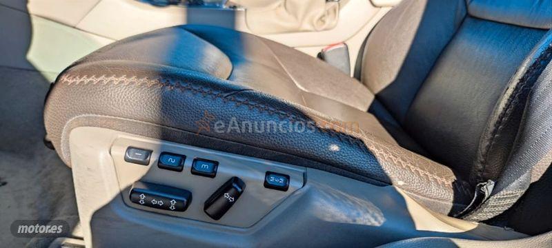 Volvo XC 70 2.4 D5 Summum de 2005 con 266.000 Km por 5.999 EUR. en Granada