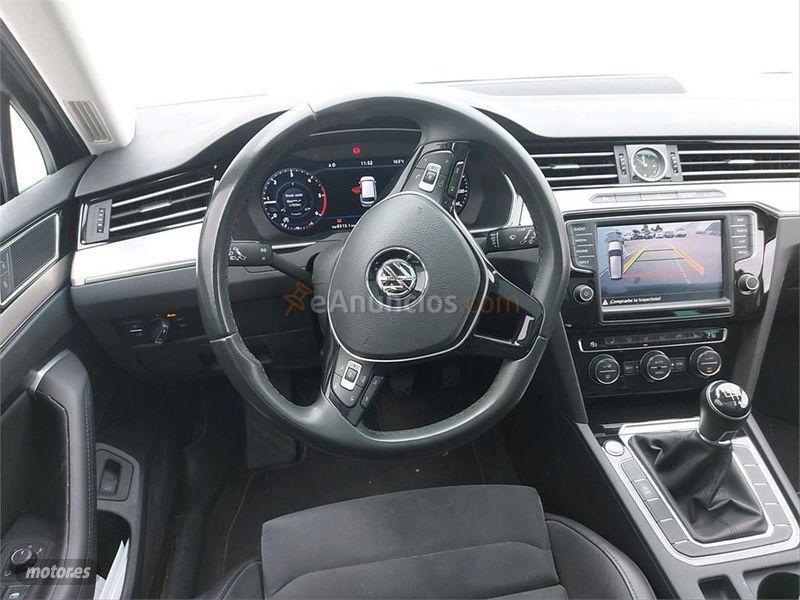 Volkswagen Passat Variant Sport 2.0 TDI 150CV BMT de 2016 con 154.987 Km por 17.950 EUR. en Sevilla