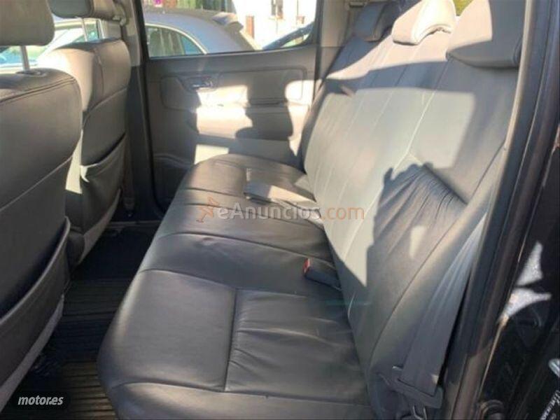 Toyota Hilux 3.0 D4D Cabina Doble VXL de 2012 con 172.000 Km por 24.999 EUR. en Zaragoza