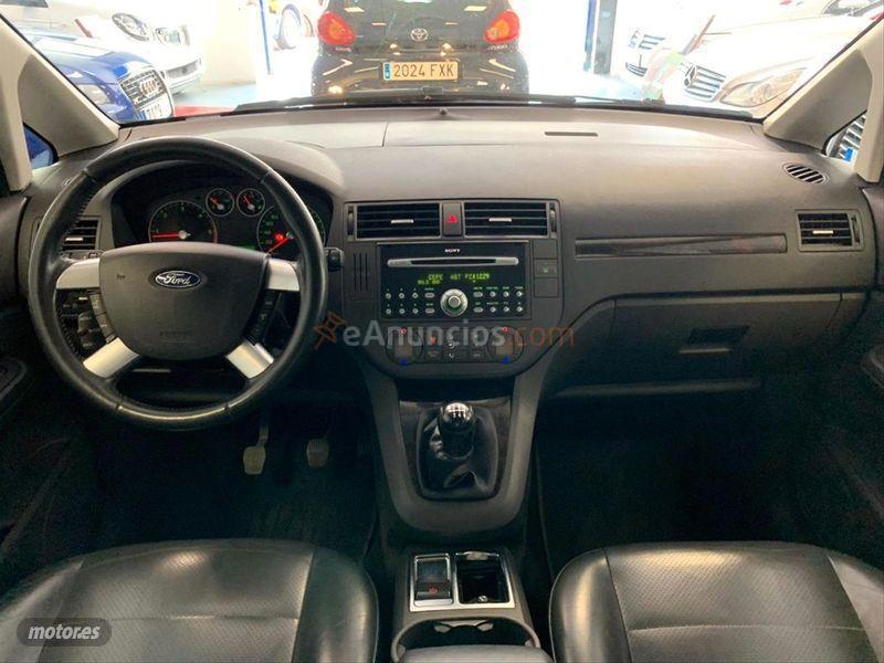 Ford Focus C-Max 2.0 TDCi Ghia de 2005 con 266.000 Km por 3.990 EUR. en Madrid